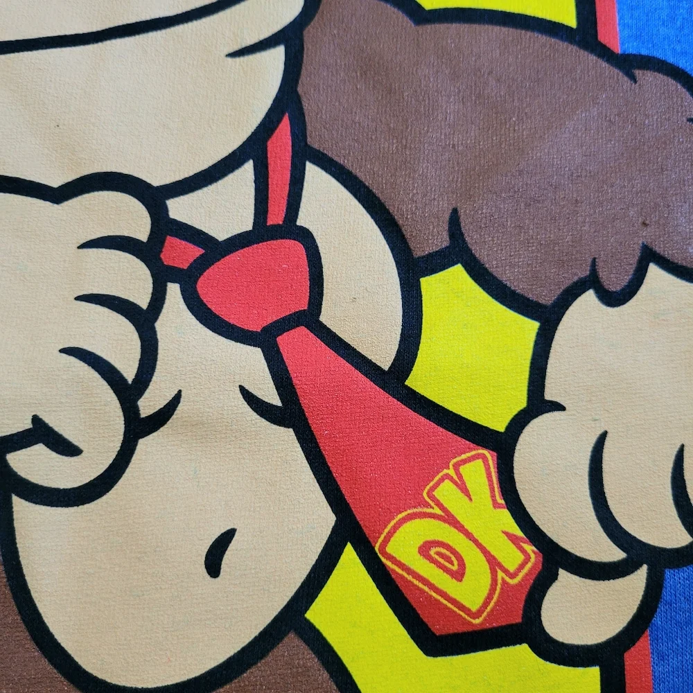 Nintendo🎮 Donkey Kong🦍 "It's On" Graphic Tee👕 - NWOT - Picture 12 of 14